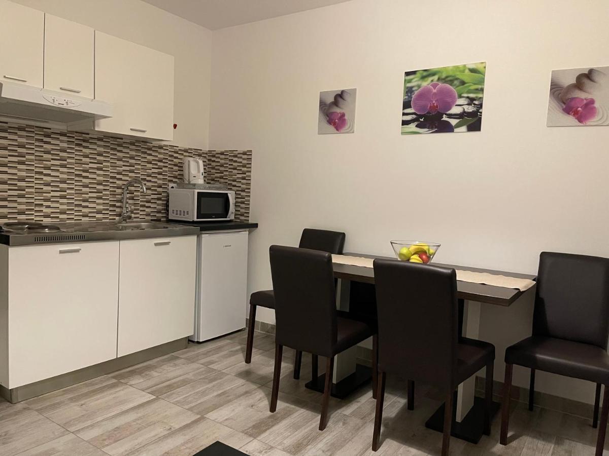 Apartments Antisa 巴什卡沃达 外观 照片